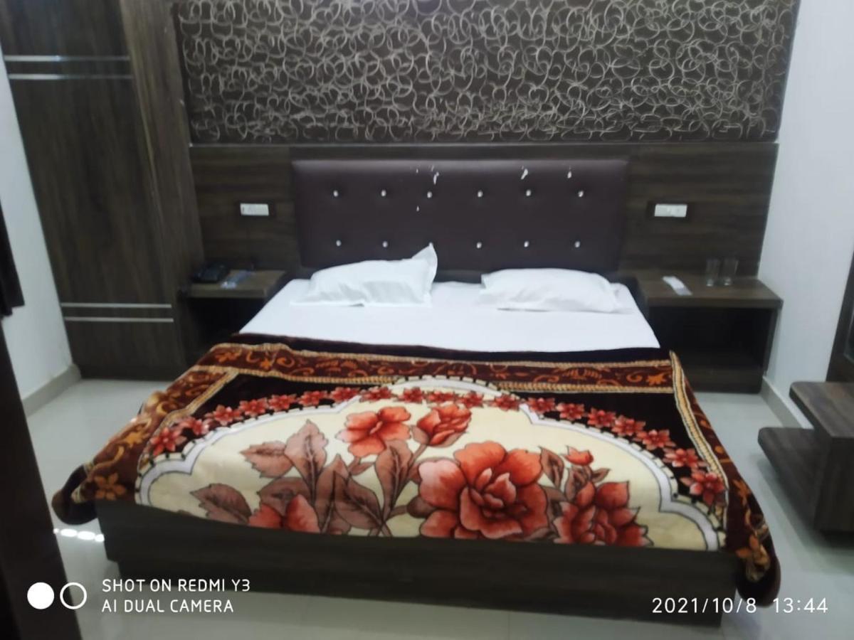 Oyo 83300 Hotel City Palace Alwar Zewnętrze zdjęcie